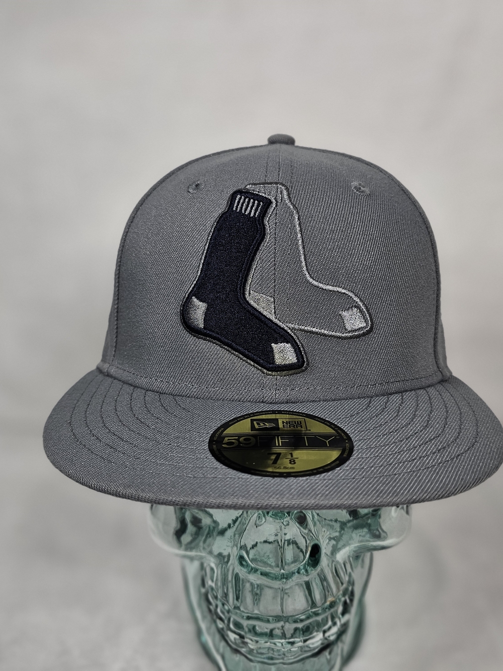 New Era Boston Red Sox Fitted Hat 7 1/8 Men's Grey Navy 59Fifty Cap Baseball MLB